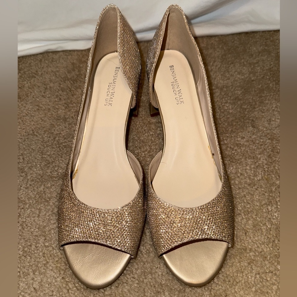 Benjamin Walk Touch Ups Joy Gold Glitter Heels 10.5 Medium